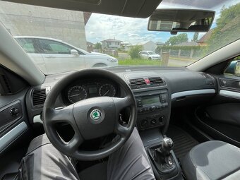 Škoda Octavia kombi 1.6 2005 - 5