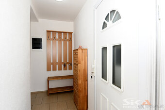 Prodej rodinného domu se zahradou, 566 m2 - Chlumčany, Vlčí - 5