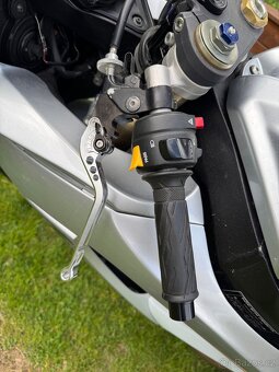 Suzuki GSX-R 600 - 5