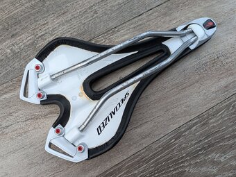 Specialized Toupe Gel 143 mm - 5