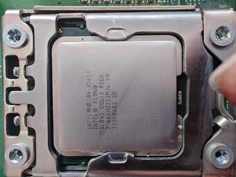 Dell R610 v maximální výbavě - 5
