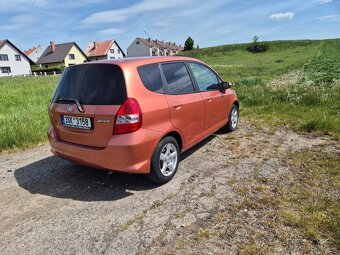 Honda Jazz 1.3 57kW + plus zimní pneu - 5