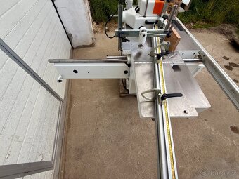 spodní frézka s čepovacím vozíkem SCM T130N - 5