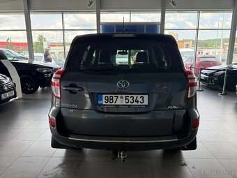 Toyota RAV4 2,2 110kW,4X4,PŮVOD ČR - 5