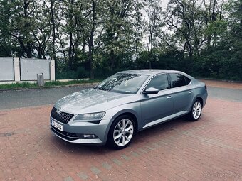Škoda Superb 2017 - 5