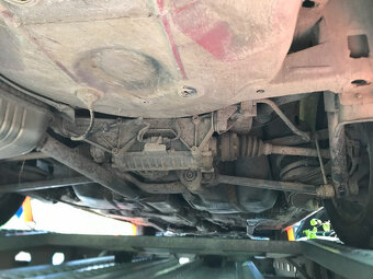 Octavia 1,9 TDI 4x4 kombi, r.v. 2000 - 5