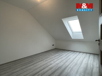 Pronájem bytu 3+kk, 85 m², Poděbrady, ul. Na Valech - 5
