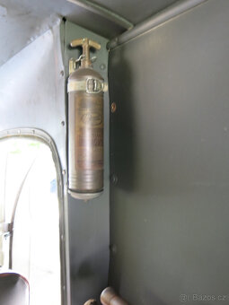 Dodge WC-54 sanitka, 1943 – plně pojízdná, po renovaci karos - 5