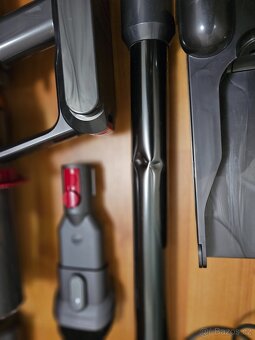 Dyson V15s tyčový vysavač se zárukou - 5