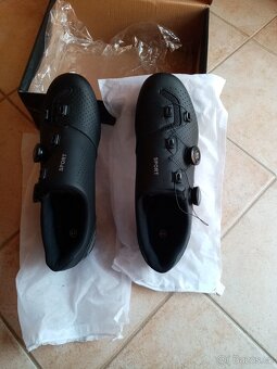 Nové Tretry na kolo, vel.44 - Silniční i horské kolo..SLEVA - 5