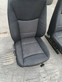 Přední sedačky pro BMW e90 e91 - základní - 5