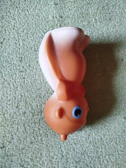 Gumové piskaci hračky - 5