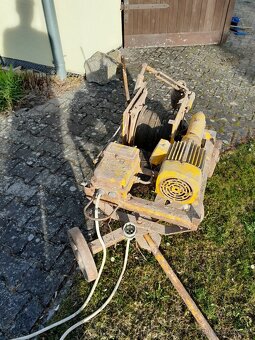 Stavební vrátek - 5