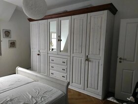 Masivní ložnice v provensálském stylu (3226) - 5