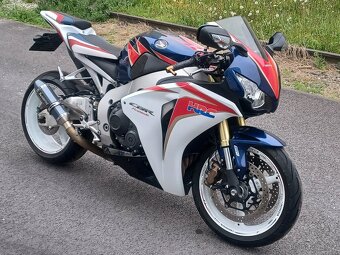 Honda cbr 1000 rr - 5