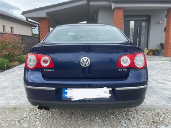 Volkswagen Passat B6 - 5
