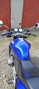 Honda Hornet 600 - 5