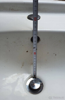 Keramické koupelnové umyvadlo, šířka 60 cm - 5