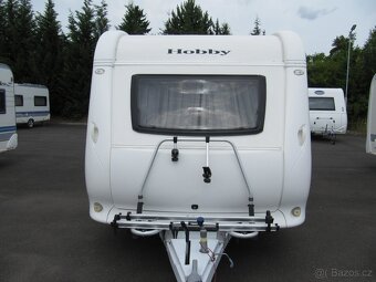 Prodám karavan Hobby 440 sf,r.v.2012 + mover + předstan. - 5