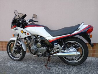 YAMAHA XJ 900 - 5