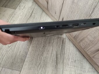 Lenovo Thinkpad 390 yoga - 5