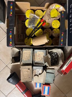 Hilti vstřelovací pistol + náboje a hřeby - 5