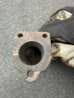 Harley-Davidson - koleno sání - 5