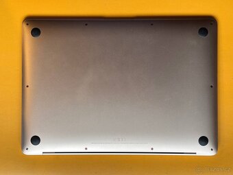 MacBook Air 13” (M1, 8 GB RAM, 512 GB SSD) - 5