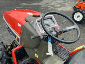 Traktor YANMAR F230 - 5