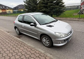 Peugeot 206 1,4 HDi nová stk malá spotřeba nafta - 5