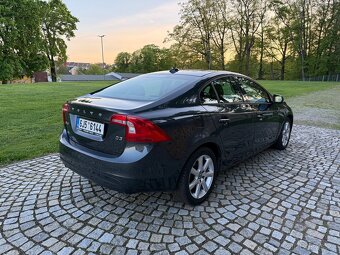 Volvo S60 2.0 D3 Drive-E KINETIC 2016 Automat Navi - 5