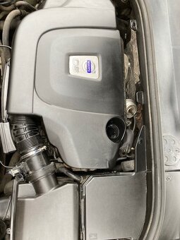 Volvo XC60 2,4 TDi - 5
