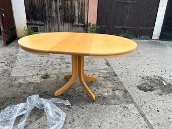 Jídelní stůl kulatý průměr 110cm - 5