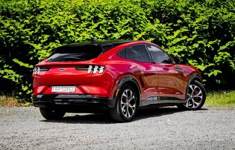 Ford Mustang Mach-E 273kw - 5