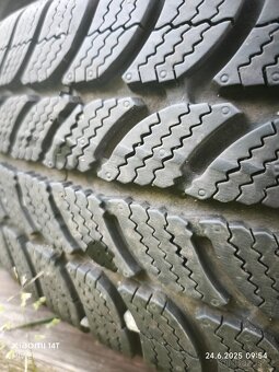 Zimní pneu 185/60 R15 + DISKY - 5