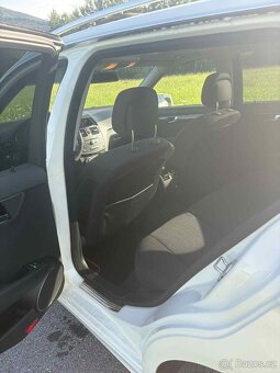 Mercedes Benz w204 C200 kompressor - 5