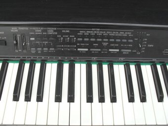 Digitální piano Technics PR40 - 5