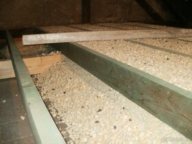 pěnová izolace polyuretan drcený - 5