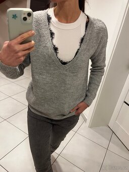 Dokonalý svetr s krajkou - 5