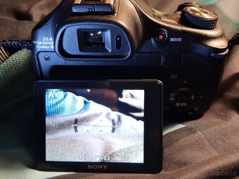 Sony CyberShot DSC-HX400V - 5