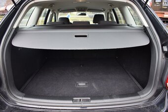 Volkswagen Golf 1,6 TDi PR.SERVIS,BEZ KOROZE - 5