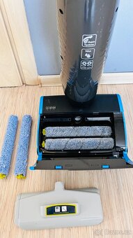 Philips AquaTrio Pro  vysavač + mop 3v1 - 5