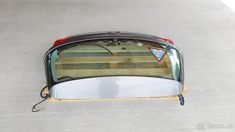 Volkswagen Golf 5 – Dveře kufru LA7T šedá - 5