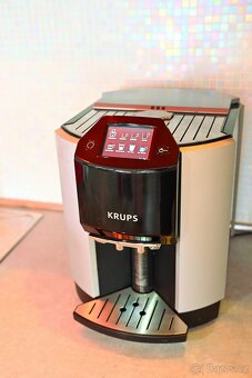 Špičkový kávovar Krups EA9000 - 5