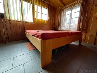Prodám masivní buk.postel - 5