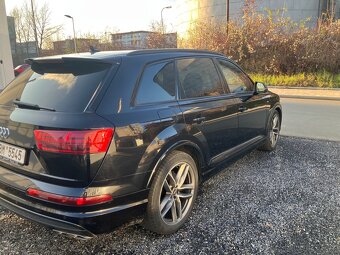 AUDI SQ7 V8 - 5