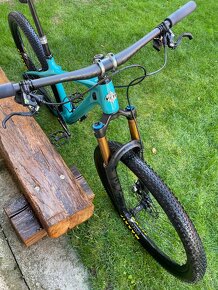 Yeti Arc TurQ Series vel.M - 5