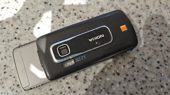 Nokia 6120 Navigator, volný na všechny operátory. - 5