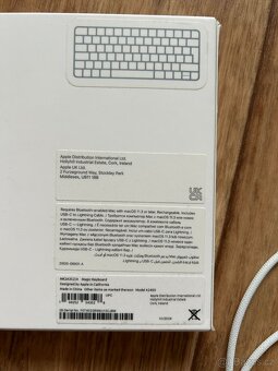 Apple klávesnice k iPadu Magic Keyboard (2021) - 5