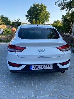 Hyundai i30 Fastback - 5